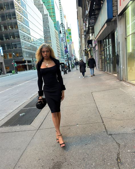 Juleeroyale Ts Onlyfans Uncensored Leaks #d13