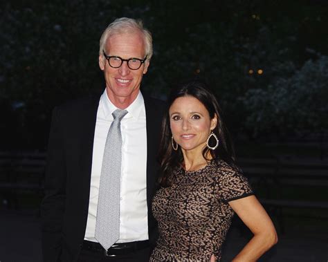 julia louis-dreyfus husband net worth