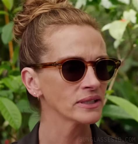 Julia Roberts Sunglasses In Ticket To Paradise