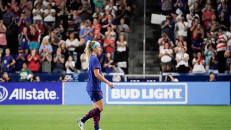 julie ertz retires