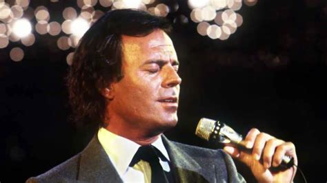 julio iglesias abrazame videos youtube