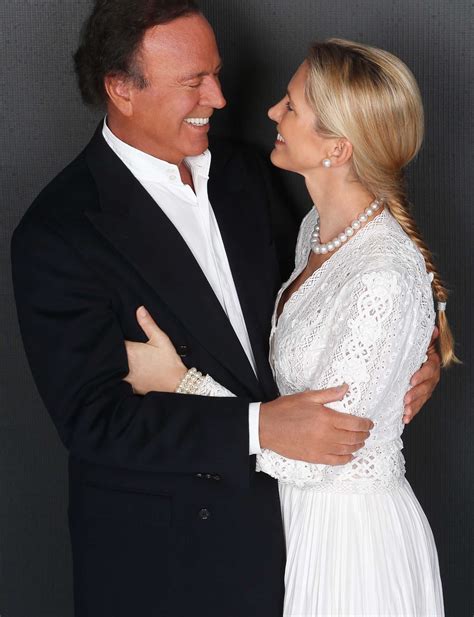 julio iglesias and wife