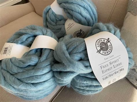 Jumbo Yarn For Blanket