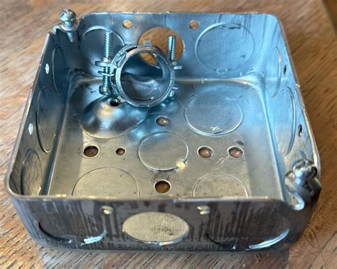 Junction Box Wire Knockout