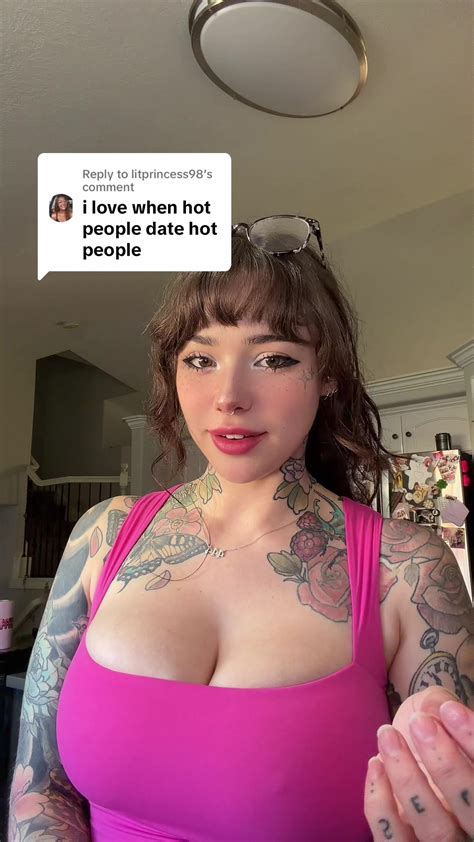 juneeberri nude erome