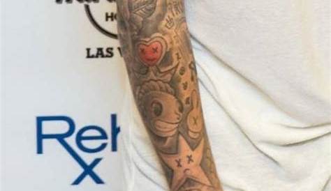 Justin Bieber Right Hand Tattoo Adds Close To A Dozen New s To His