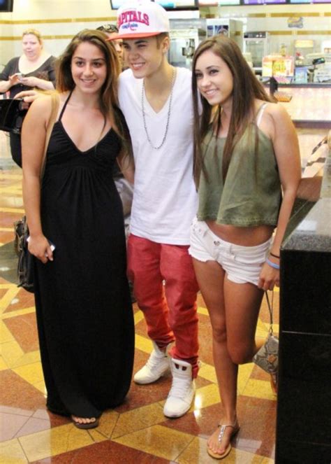 justin bieber with fans
