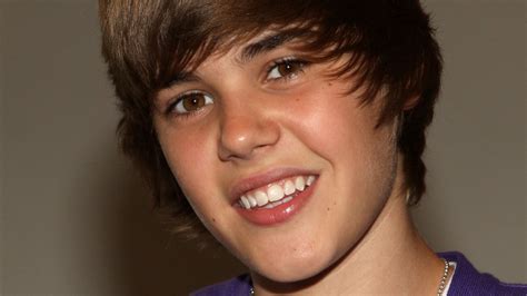 justin bieber young age