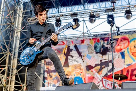 Unveiling the Sanity Behind Justin's Mysterious Success