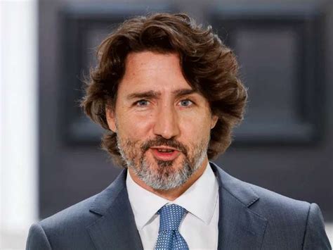 justin trudeau age when elected
