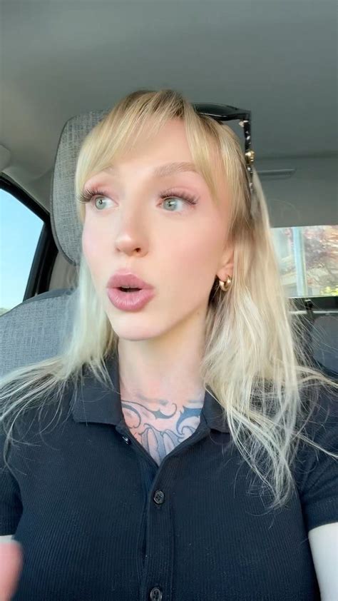 justpeechi lily only