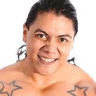 juventud guerrera hotel face