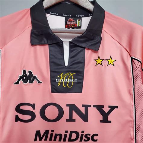 juventus 1997 kit away