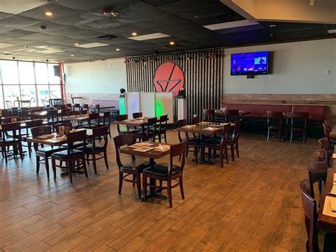 JZ Sports Bar and Restaurant 130 Dolson Ave, Middletown, NY 10940