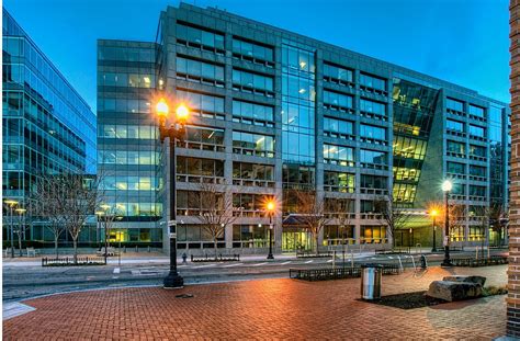 Discover the Benefits of Kaiser Capitol Hill: Exceptional Healthcare in the Heart of Seattle