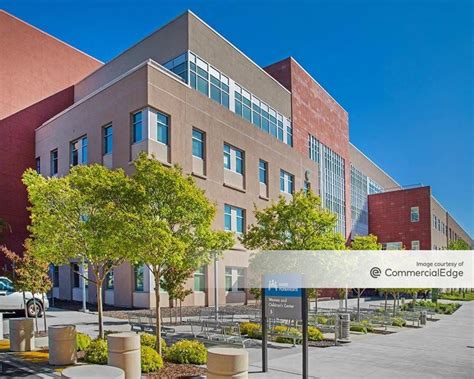 kaiser permanente medical offices 2