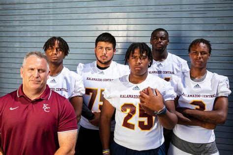 Kalamazoo Central Football hungry for first playoff win in program