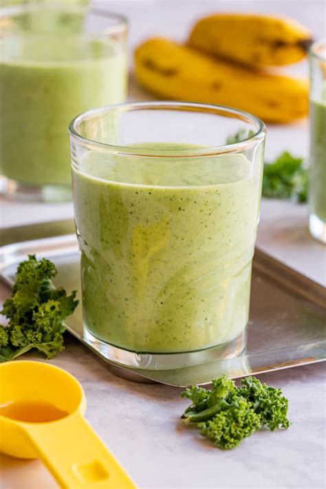 Kale Spinach Mint Smoothie