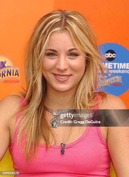 Kaley Cuoco 2002