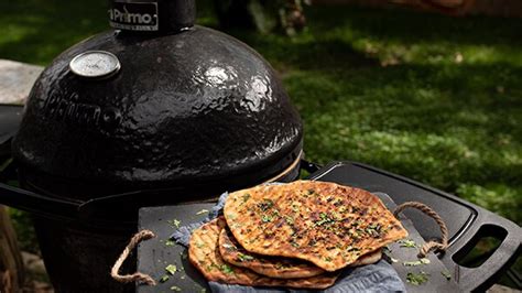 Kamado Grill Naan Bread
