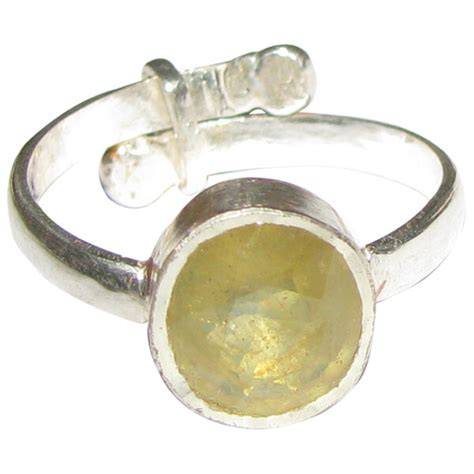 Kanaka Pushyaragam Ring