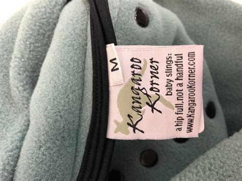 Kangaroo Korner Sling Instructions