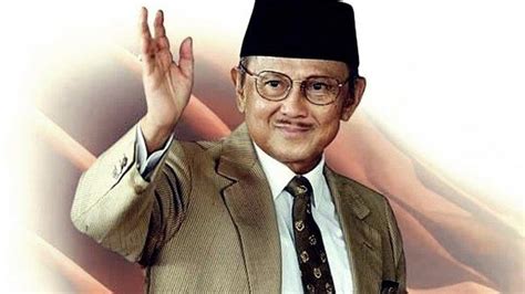 kapan bj habibie menjadi presiden