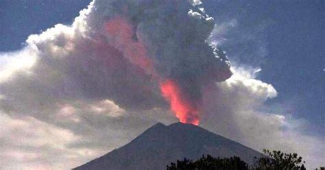 kapan gunung agung meletus