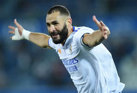 karim benzema contract news