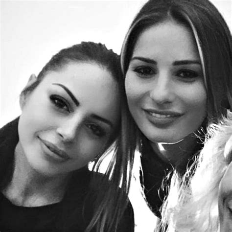 Topics Karina Cascella Daniela Cascella