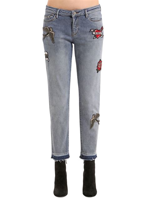 karl lagerfeld logo patch denim jeans