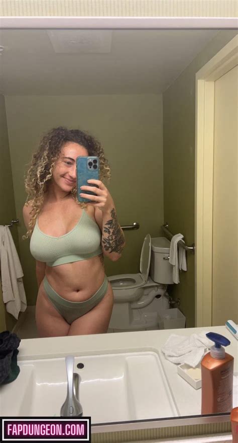 karlye onlyfans nude