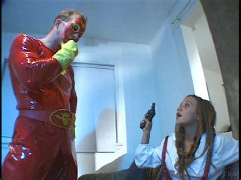 kat vs titans gauge tiny