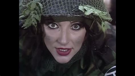 kate bush army dreamers meaning