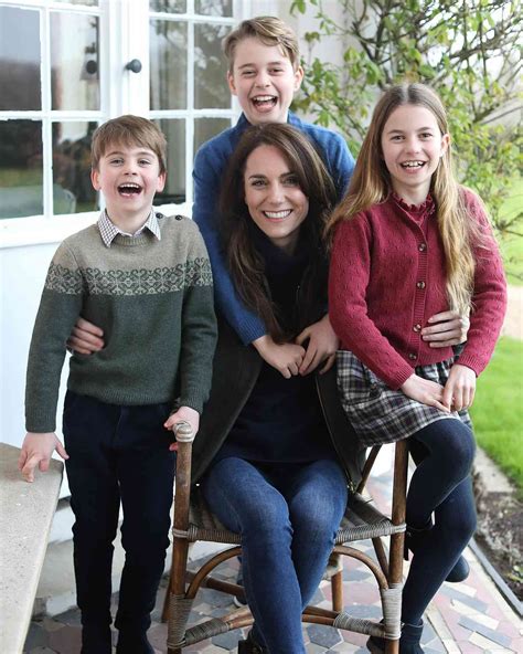 kate middleton mother's day photo 2024