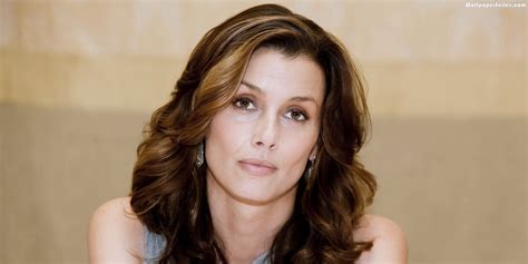 kathryn bridget moynahan net worth