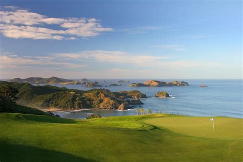 kauri cliffs golf