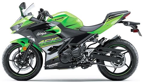 kawasaki ninja 400 on road price in india