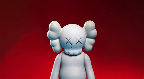 Kaws Figure Wallpaper