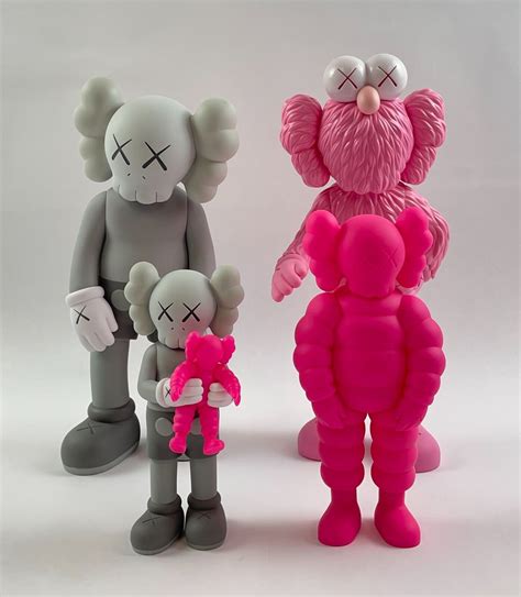 Kaws Figures Online