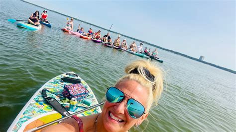 Memorial for United stewardess