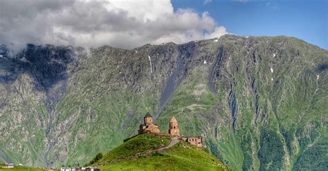 kazbegi tour guide