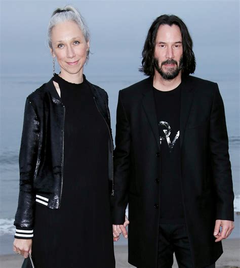 keanu reeves current partner