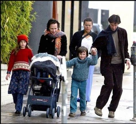 keanu reeves wife and child