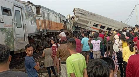 kecelakaan kereta api bandung hari ini