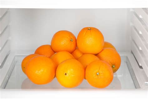 keep oranges in fridge