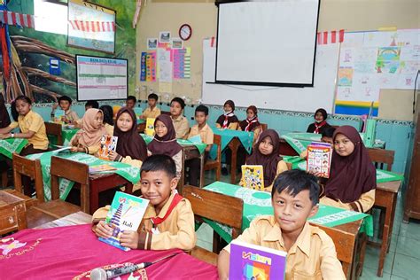 kekurangan infrastruktur sekolah di Indonesia