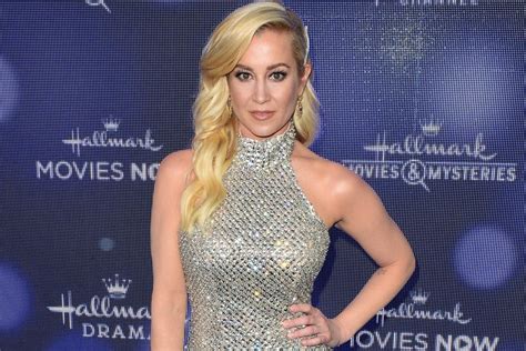 kellie pickler breaks sile