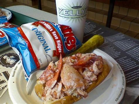 » Kelly’s Roast Beef Revere Beach, Massachusetts Lobster Gal