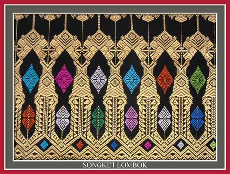 Kepala Gambar dengan Motif Kain Songket